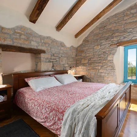 Mediterranes Steinhaus Mit Privatpool, Sauna, Meerblick, Kamin, Sommerkueche Nyaraló Vošteni
