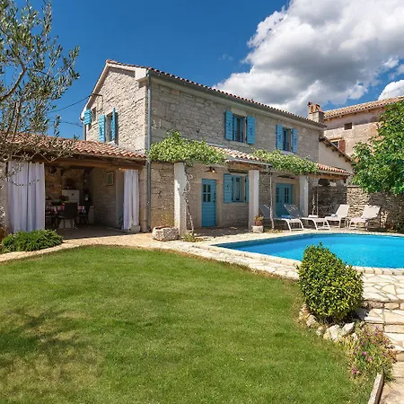 Mediterranes Steinhaus Mit Privatpool, Sauna, Meerblick, Kamin, Sommerkueche Vošteni